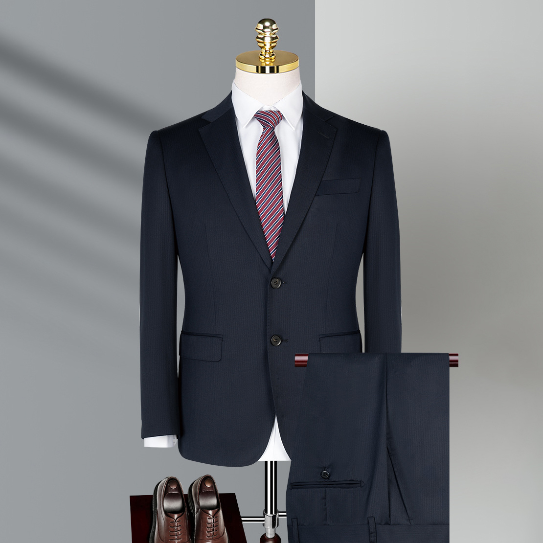 藏青色人字纹50%羊毛男西服套装