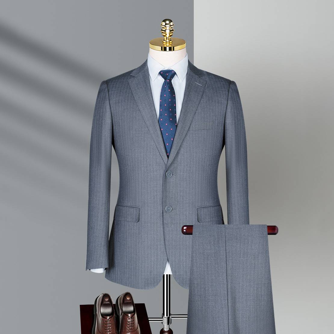 灰色条纹仿毛男西服套装